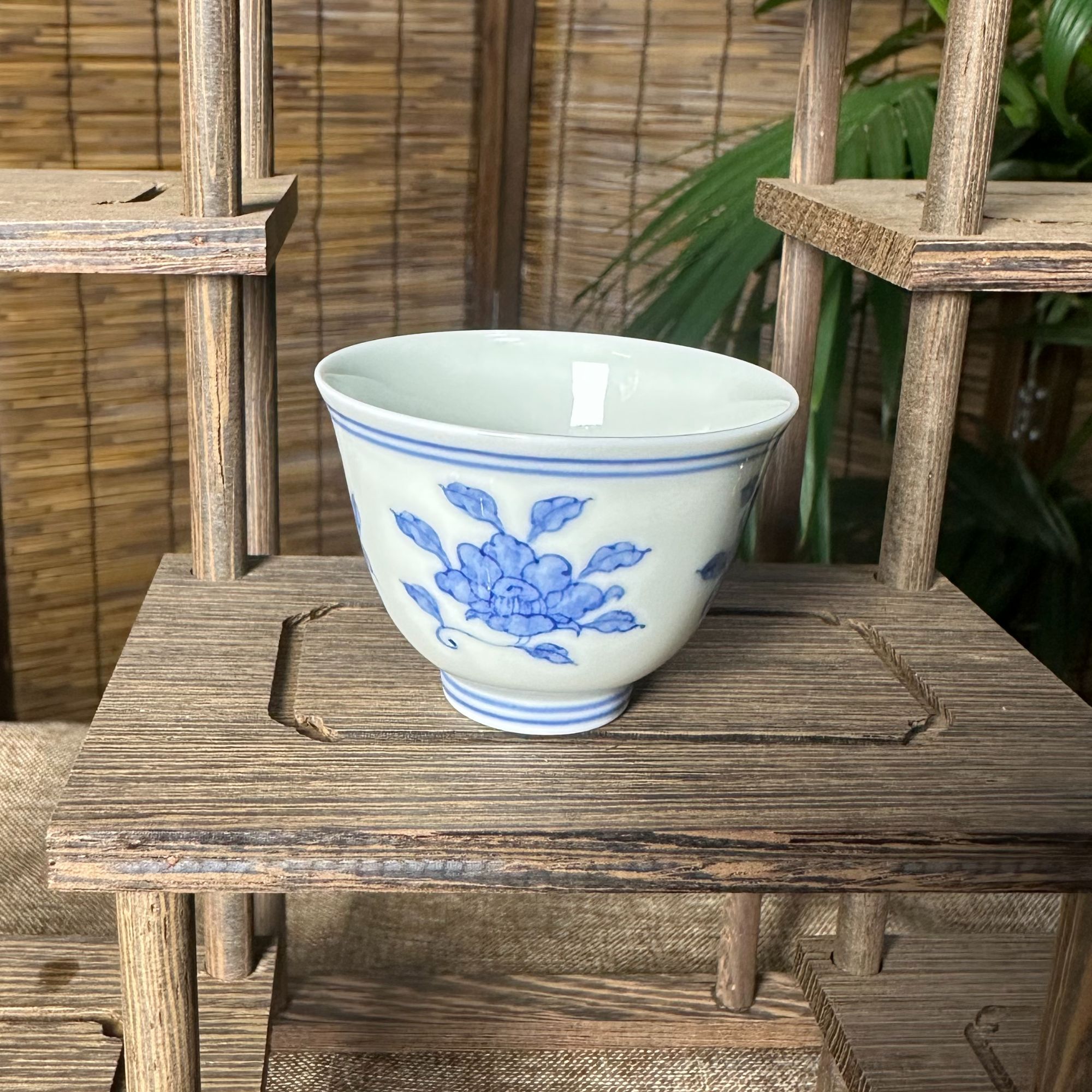 景德镇陶瓷花卉一口品茗杯