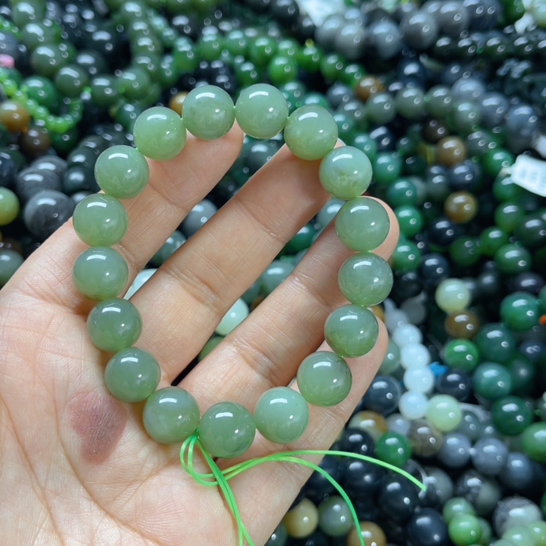 未镶嵌手链和田玉