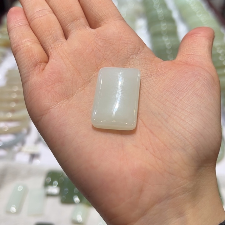 和田玉未镶嵌挂件和田玉