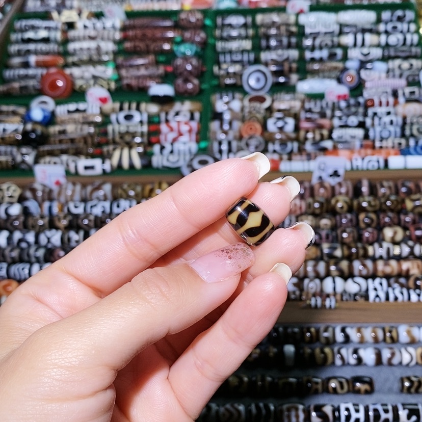 【闪购商品】玛瑙/玉髓散珠