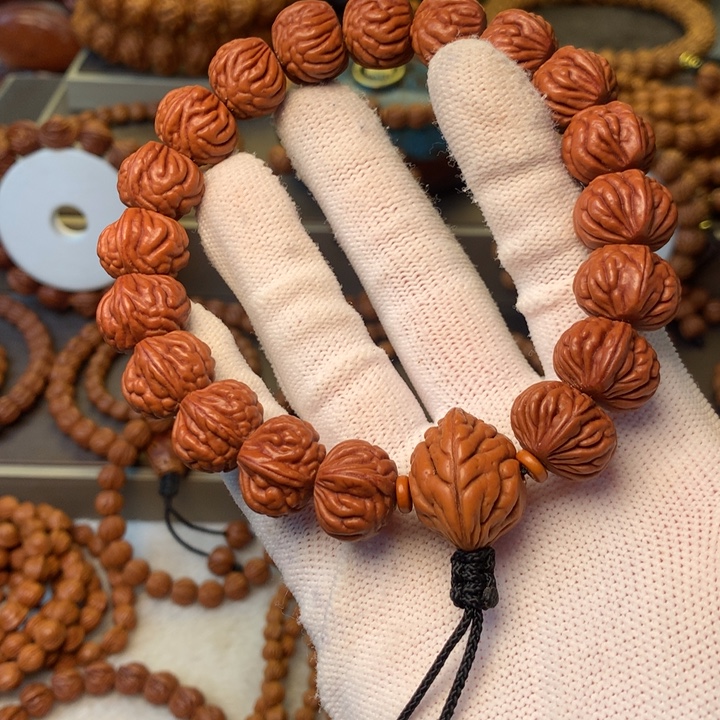 奋***！桃核手串秦岭龙纹