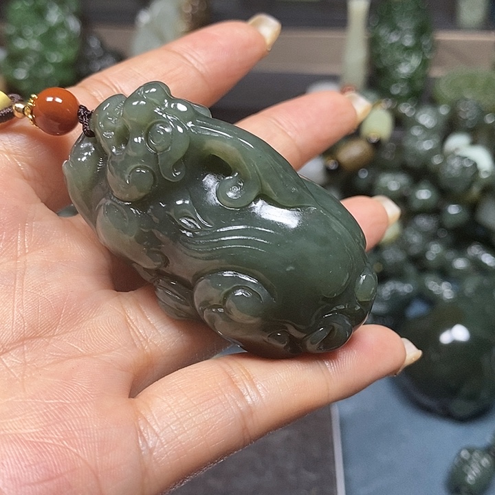 和田玉挂件未镶嵌