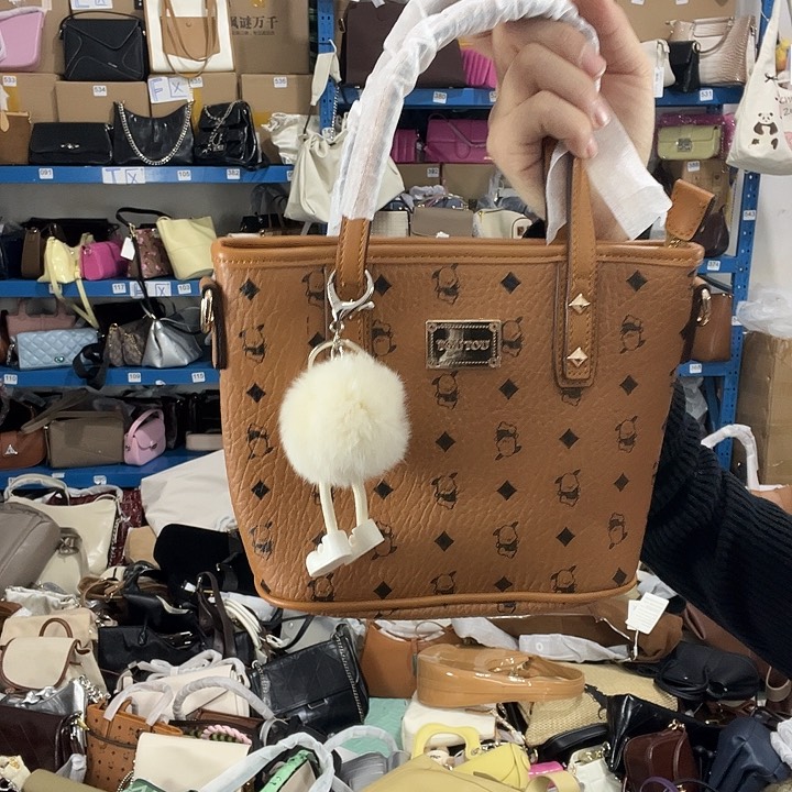 猪剖层皮革500健健康康平平安安