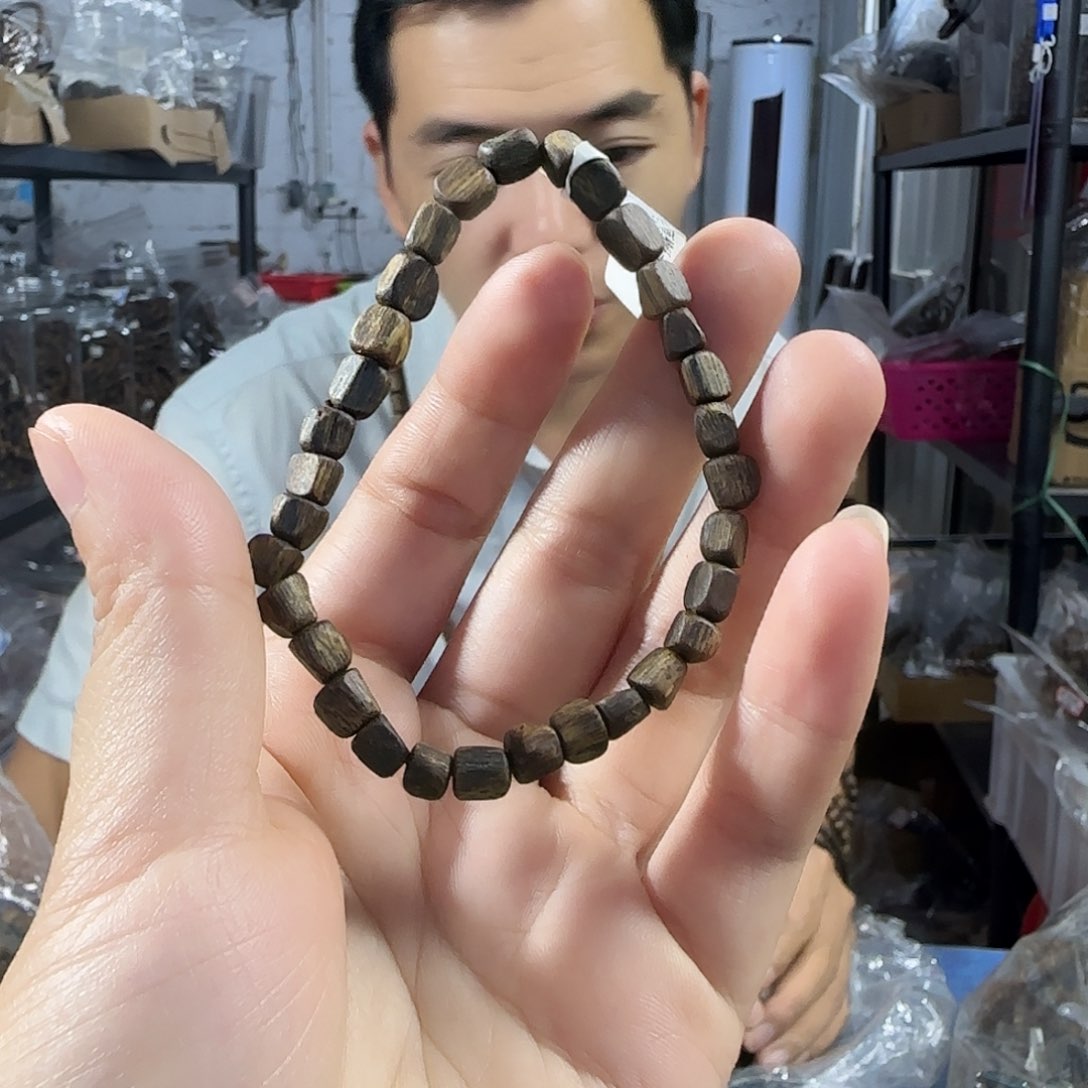 手串沉香棋楠沉水随形单圈0.5/3克多样性发一