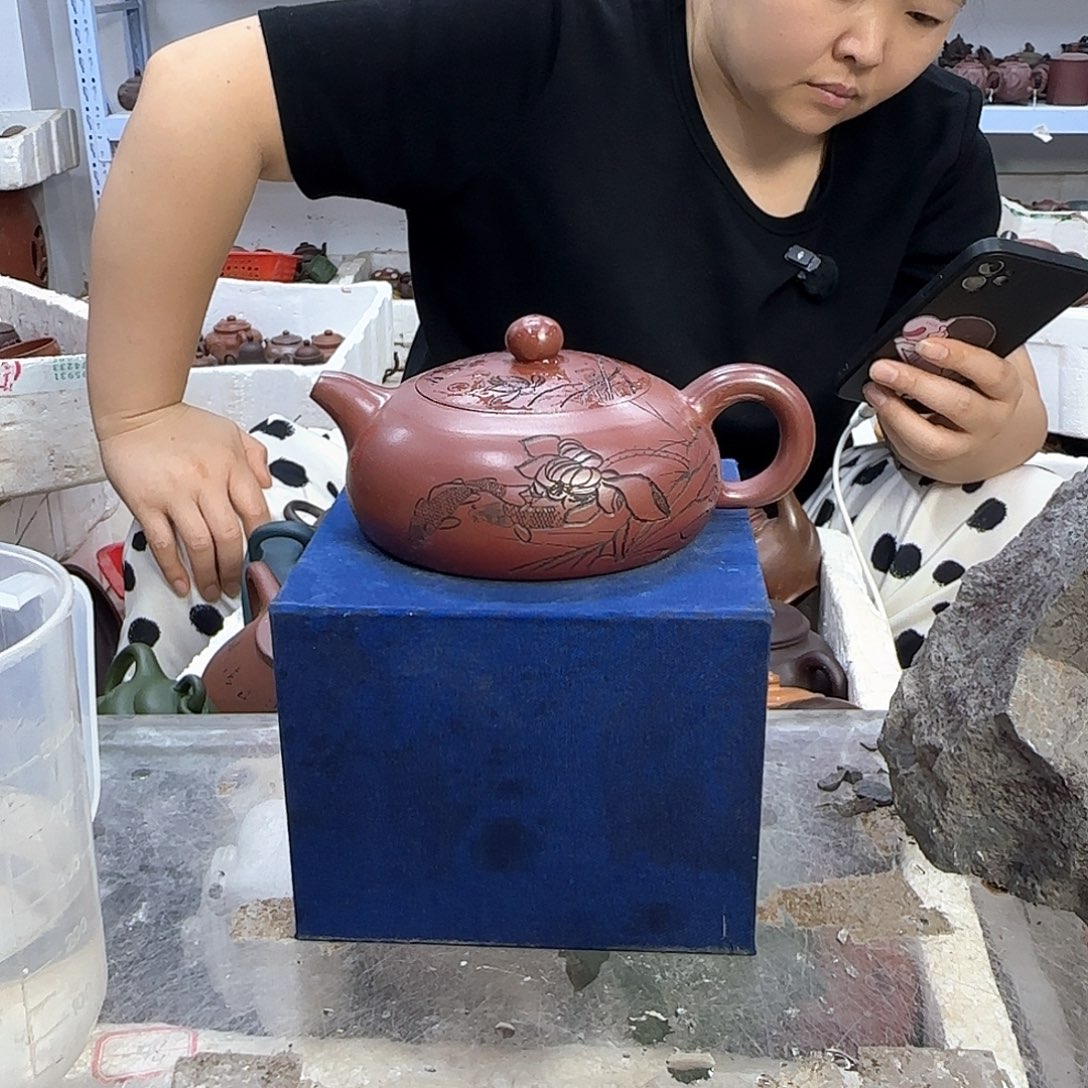 茶壶紫砂宜兴紫砂壶瑕疵处理