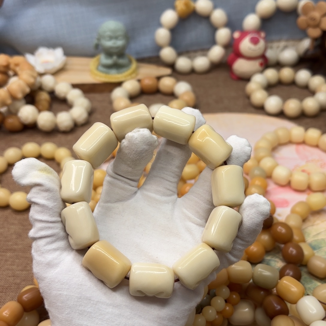 菩提根/象牙果吊坠22+机抛瑕疵牙果年糕771