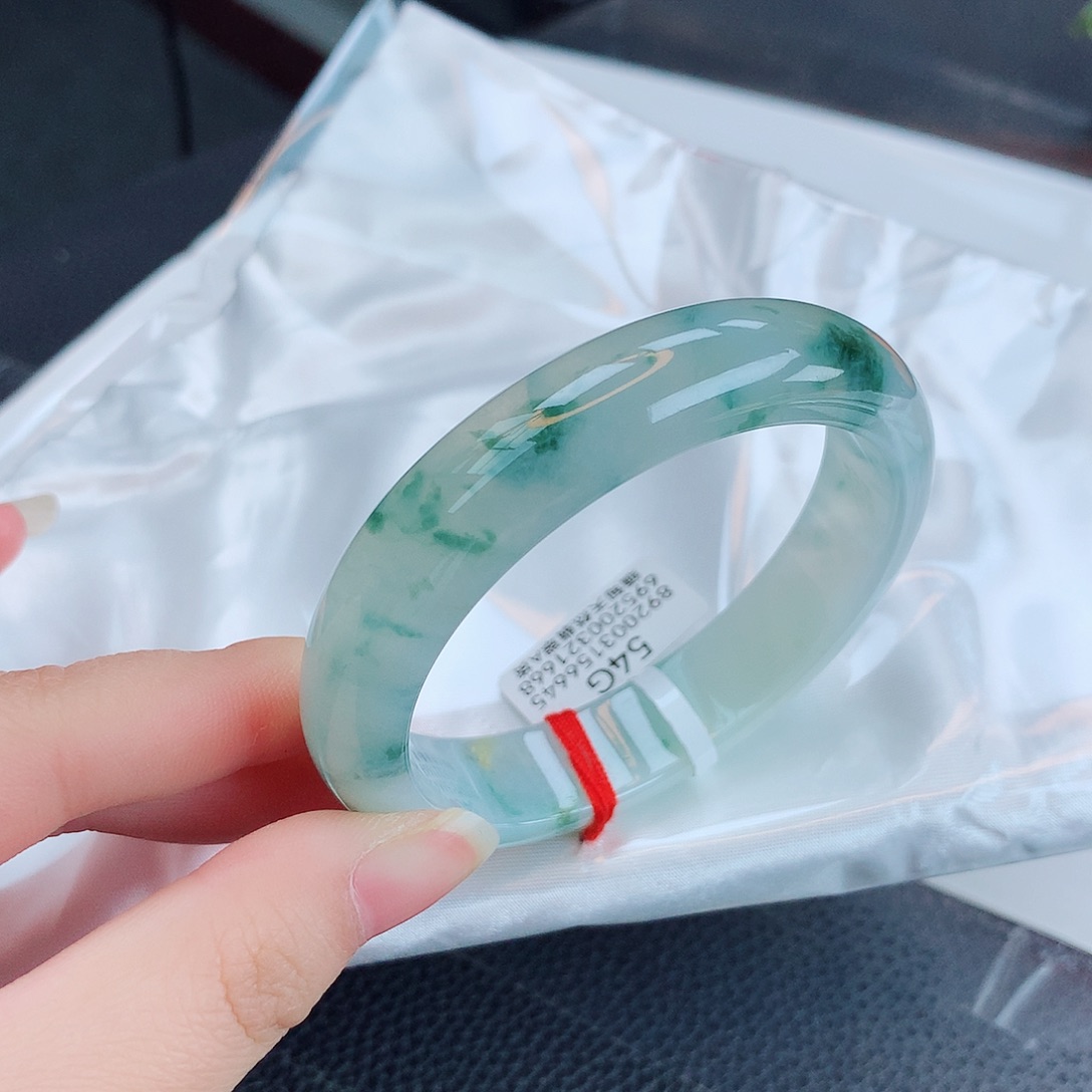 翡翠手镯未镶嵌缅甸天然翡翠a货