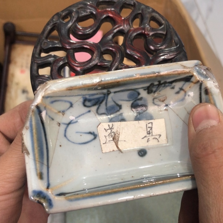 陶瓷孤品单件车里拍