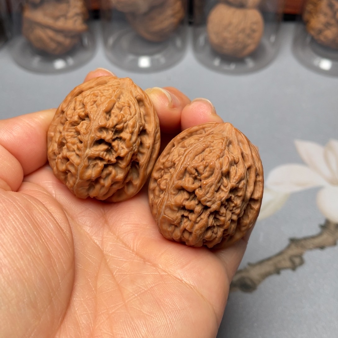 【闪购商品】文玩核桃吊坠凤凰台………