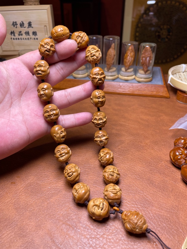 【青花】造物纯手工雕刻｛殷派十八罗汉｝1.7尺寸