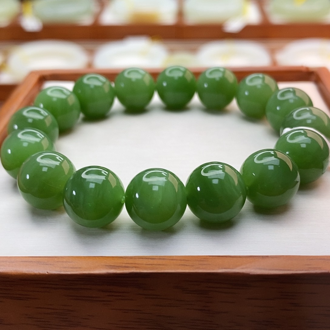 手链未镶嵌和田玉（碧玉）