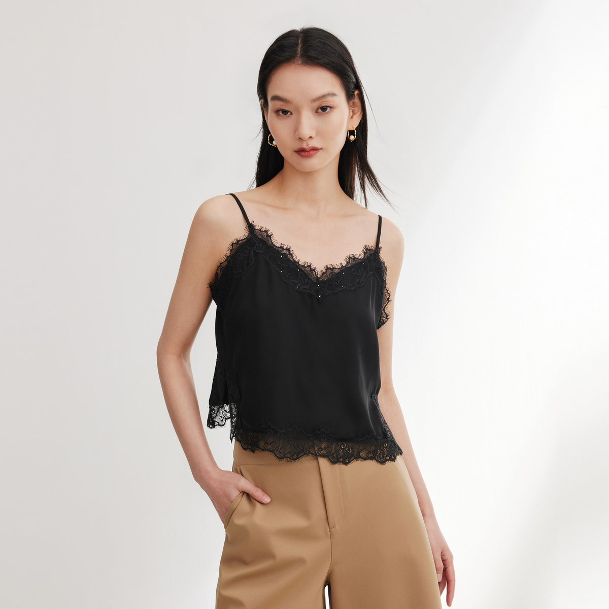 EP YAYING雅莹女装 弹力重磅桑蚕丝蕾丝吊带上衣 春装款A508A