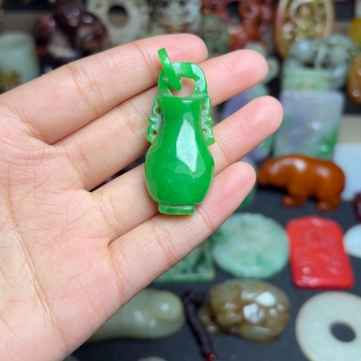 和田玉（糖玉）未镶嵌挂件