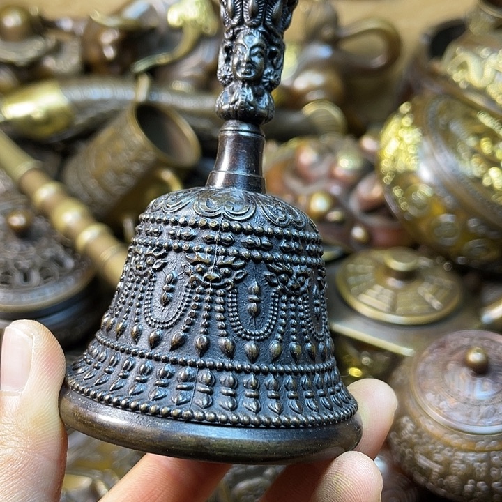全是铜铜铜器铜器
