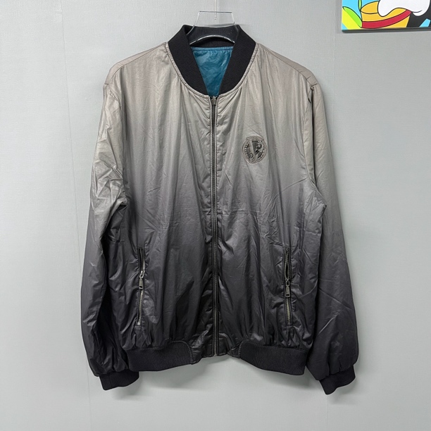 99新 VERSACE/范思哲 银黑渐变色夹克外套/L码/73210