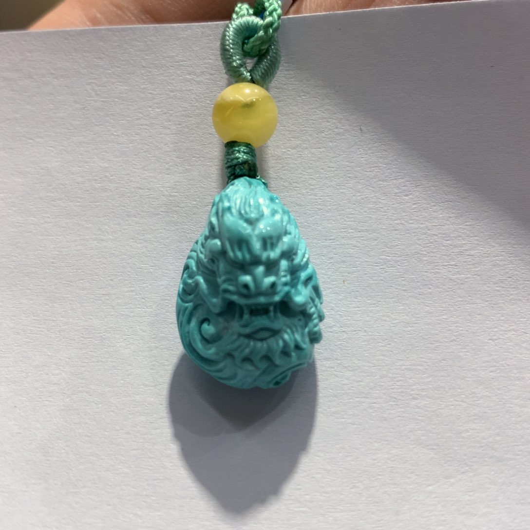 绿松石吊坠未镶嵌