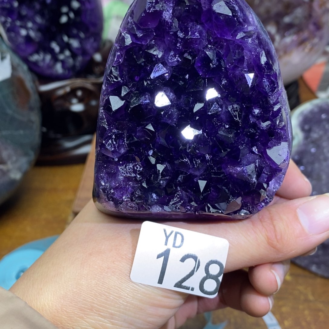 水晶大型摆件（非配饰）未镶嵌