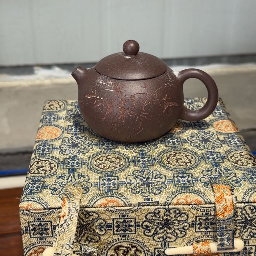 茶壶紫砂原矿原石的制作方法是