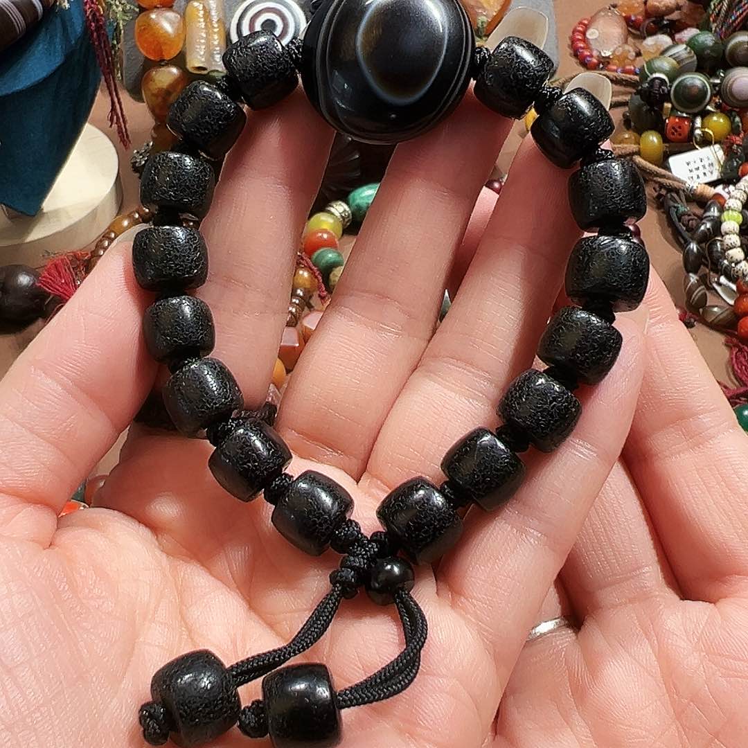 玛瑙/玉髓手串未镶嵌