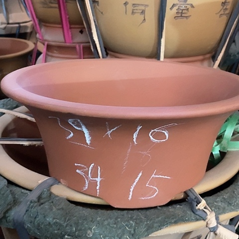 紫砂花盆圆盆一个