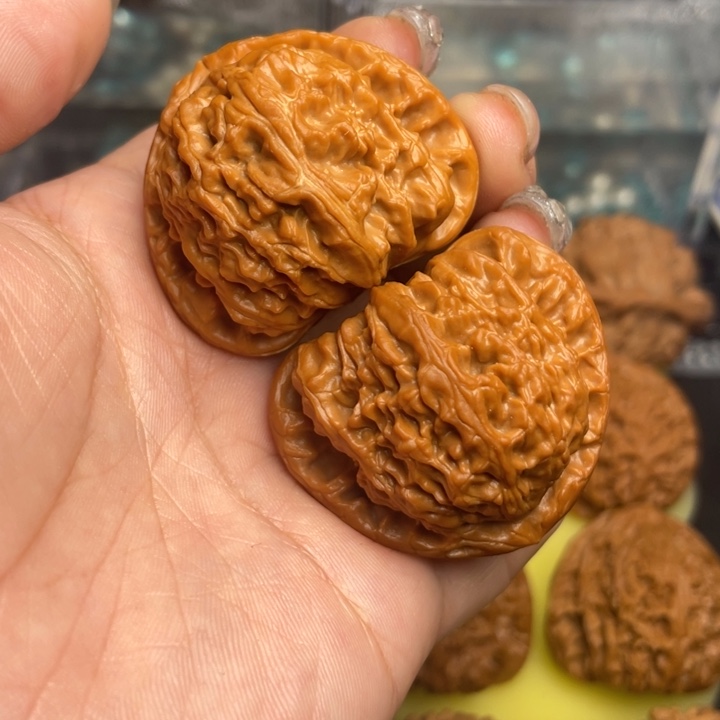 用***8文玩核桃把件白狮子