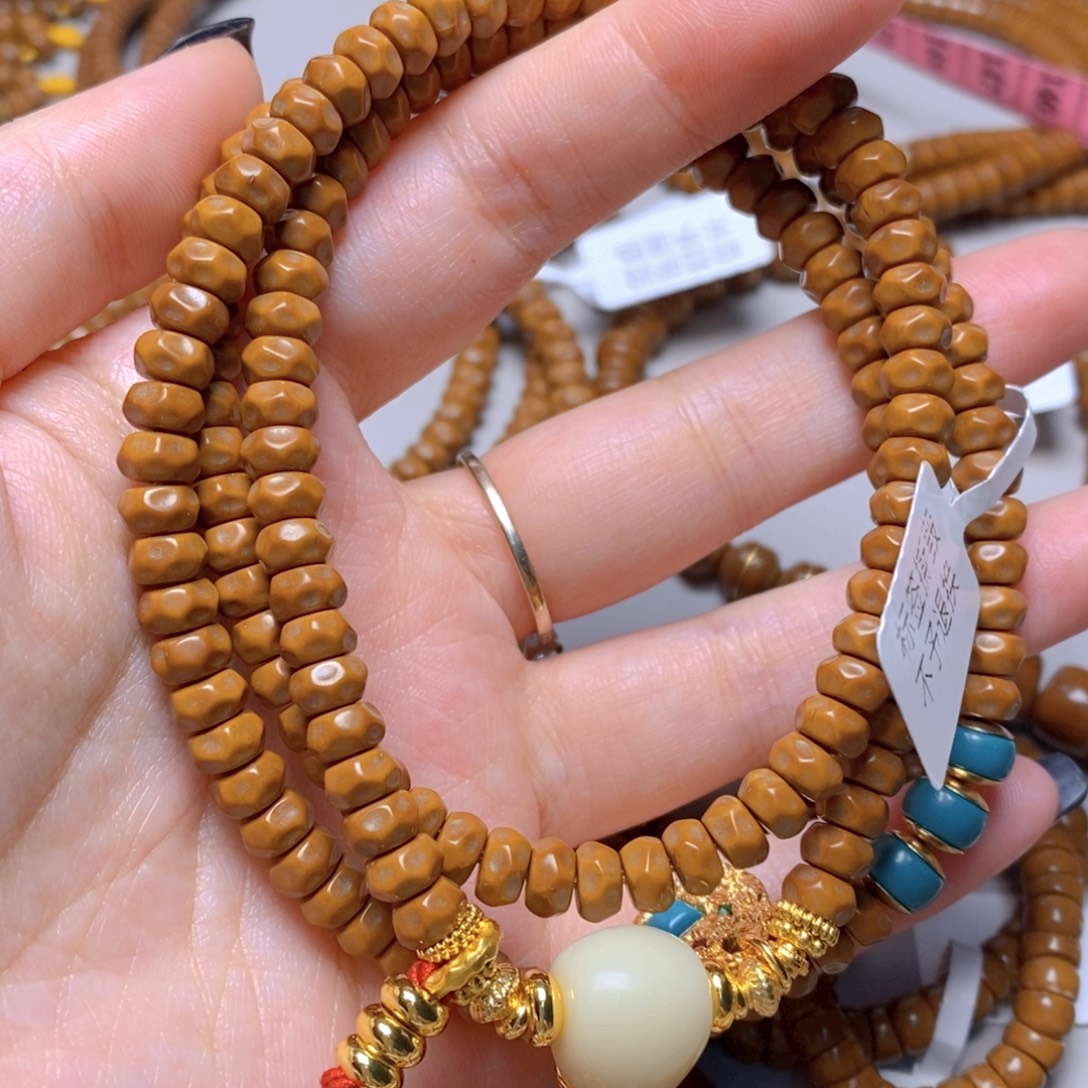 紫金鼠手串2.鼠尖料无相脖挂6.4