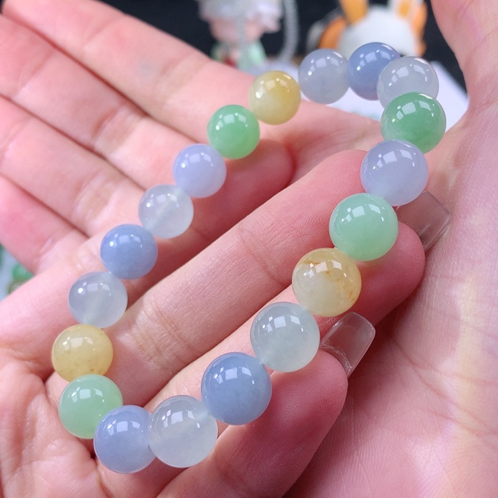 翡翠手链未镶嵌翡翠