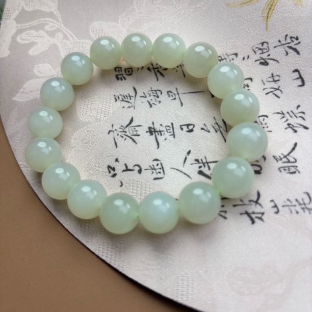 精品高端和田玉手串11mm+百搭男女款