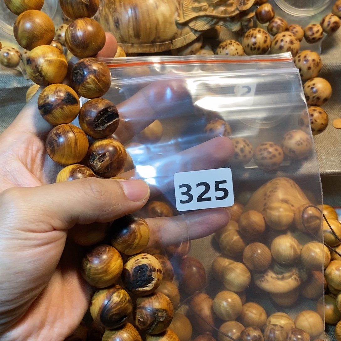 柏木（崖柏）客****者瑕疵碳化崖柏2.0–325