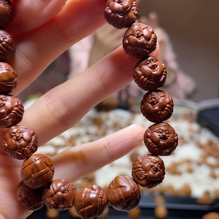 橄榄核吊坠龙纹桃核 财迷