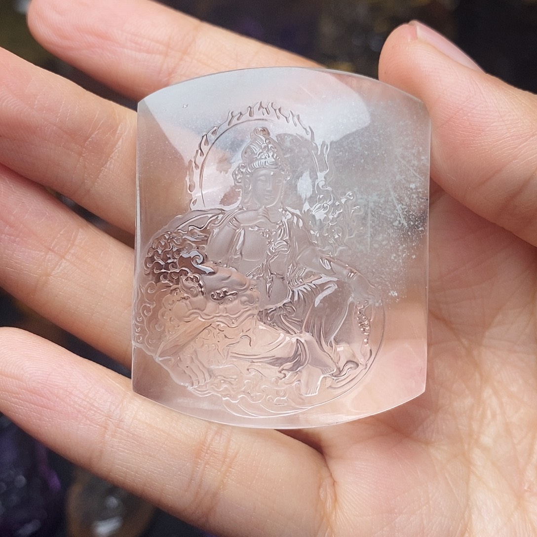 水晶未镶嵌颈饰大漏文殊