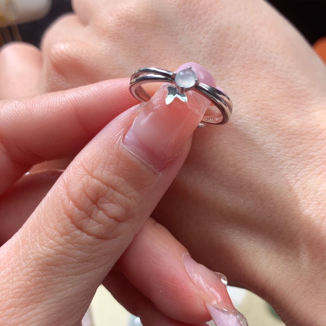 翡翠颈饰银S925镶嵌翡翠