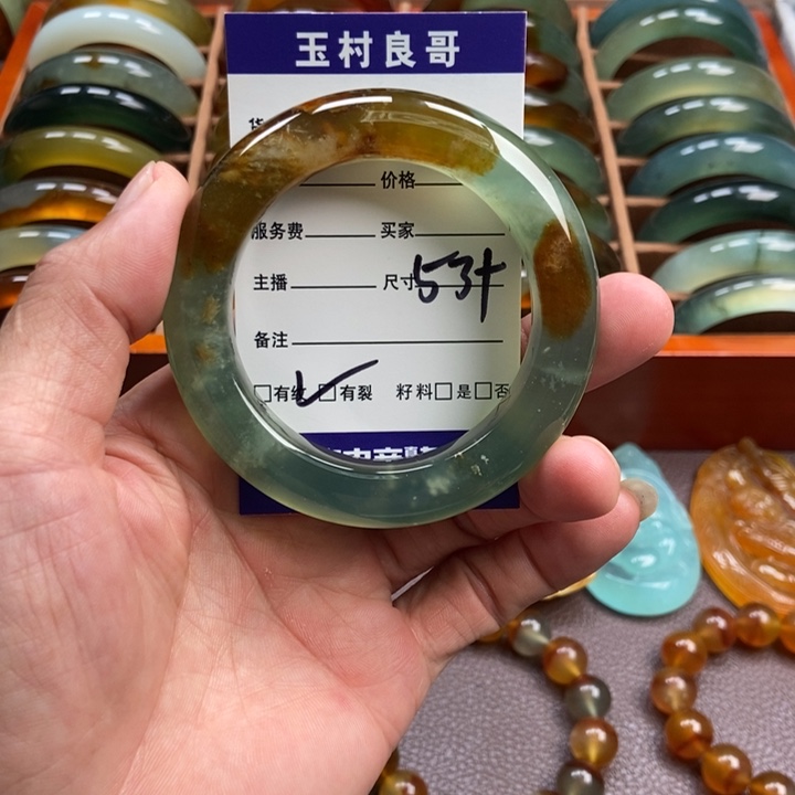 未镶嵌蛇纹石玉手镯手串戒指