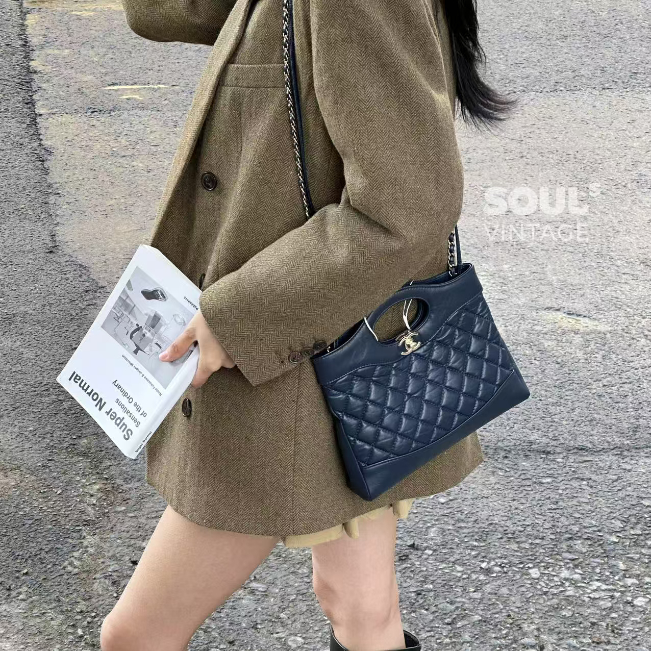 95新 Chanel/香奈儿 Chanel 海军蓝 褶皱牛31bag mini/678743382