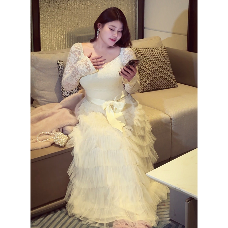 DMcc【初见】复古法式蕾丝蓬松蛋糕裙摆连衣裙白色轻奢气质显瘦长裙