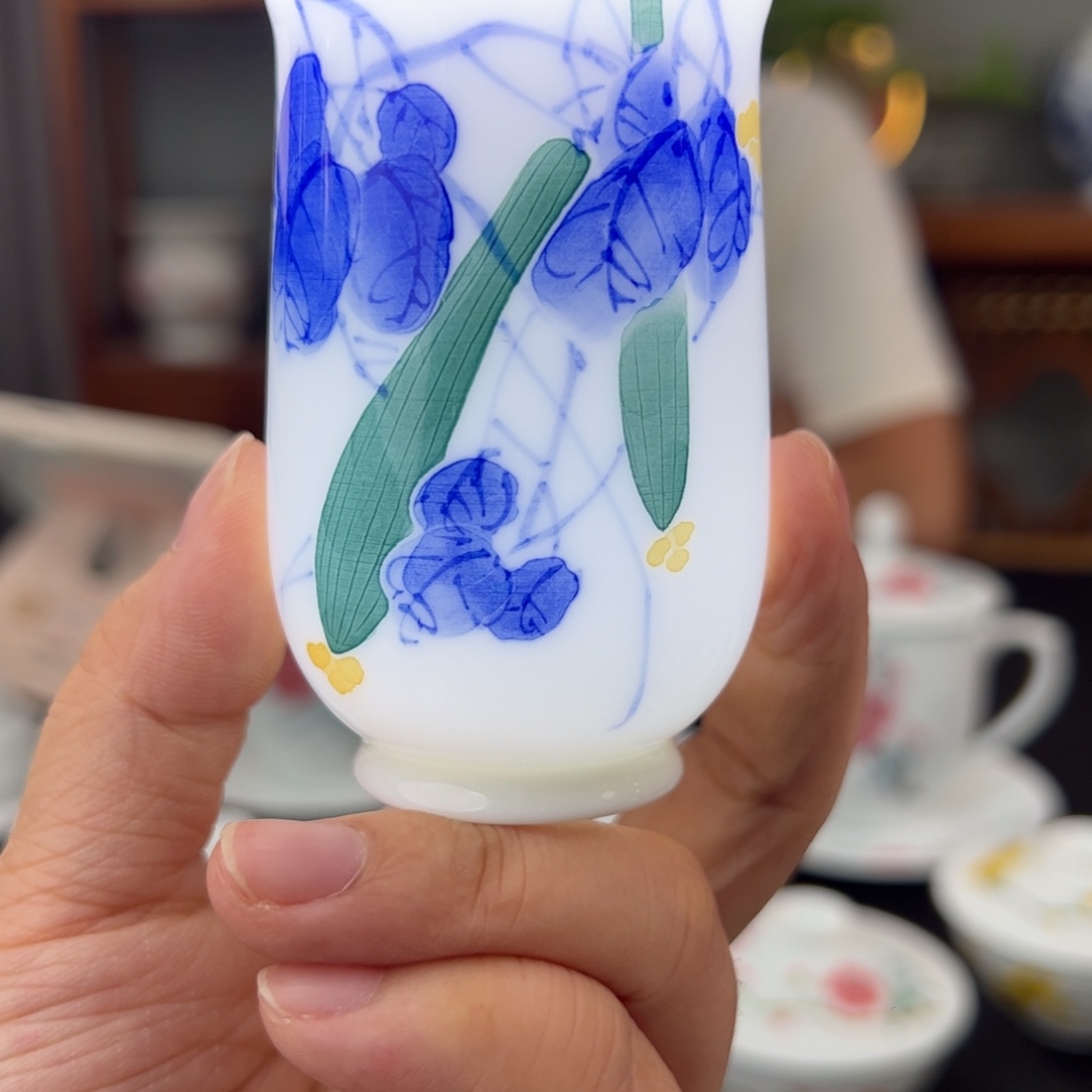玉泥釉下五彩丝瓜闻香杯