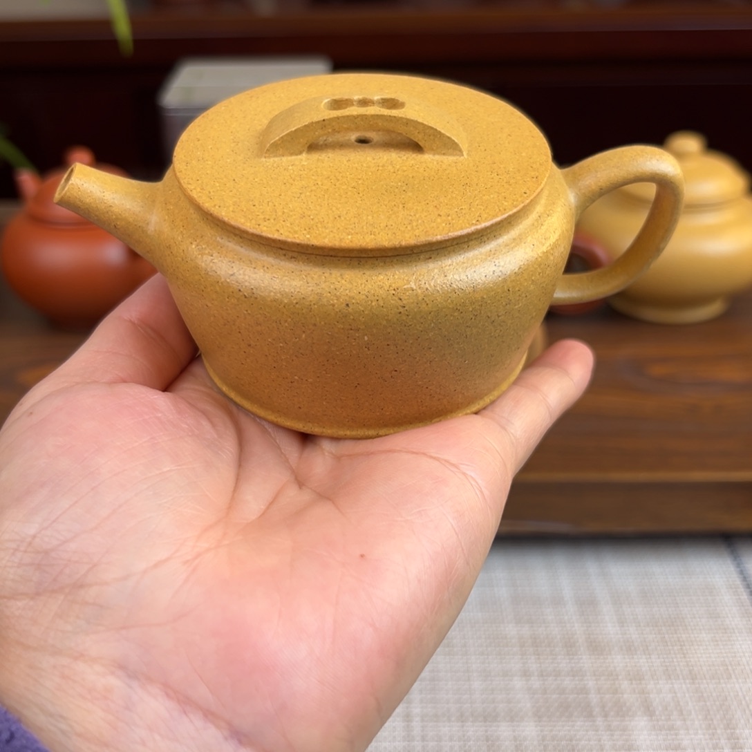 茶壶紫砂黄金段汉瓦全手150cc