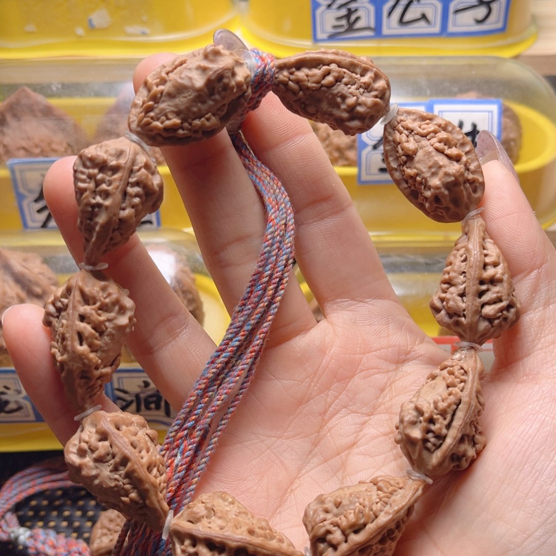 文玩核桃把件麒麟角