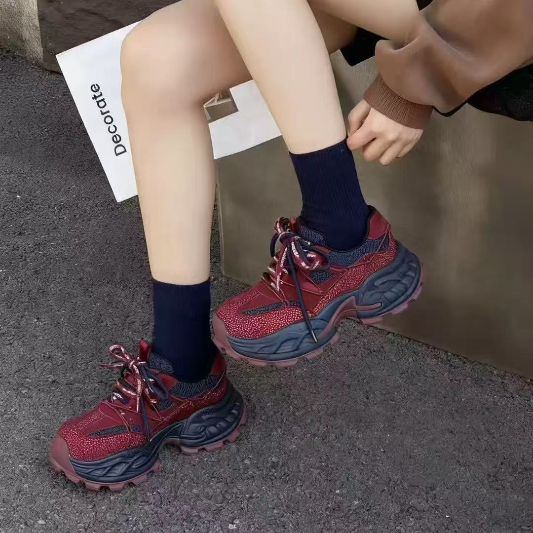 C9085 红色   时尚老爹鞋女增高厚底时装水钻2025新款休闲运动鞋