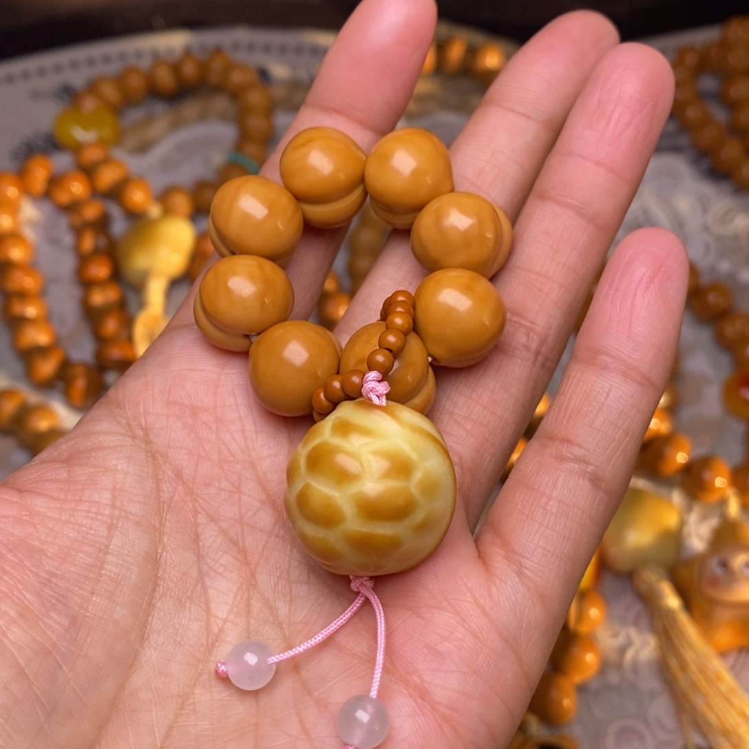 猴头核桃吊坠屁桃15加