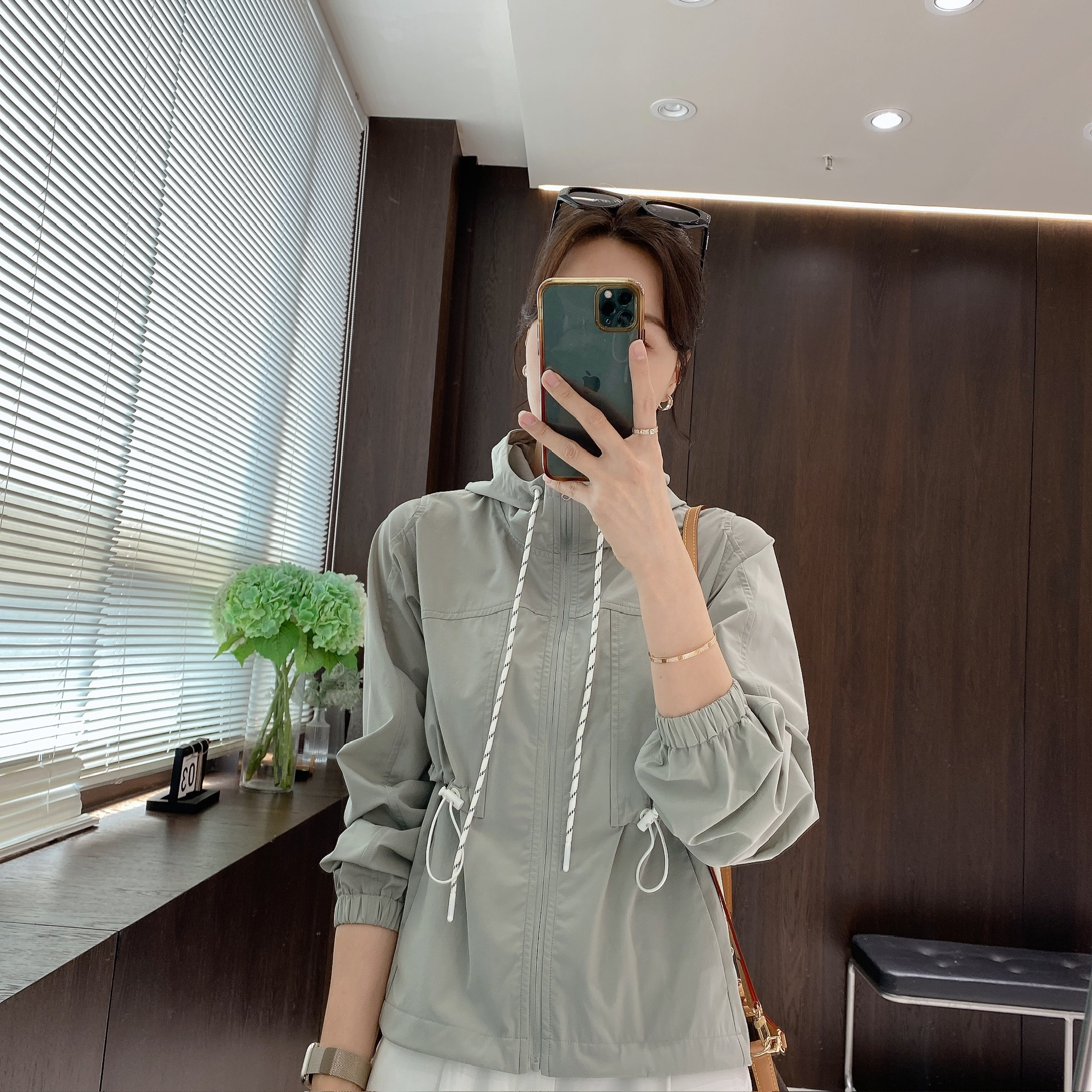 IMFLY金小金自制女装 外套DYW9106百搭抽绳连帽收腰显瘦防晒外套