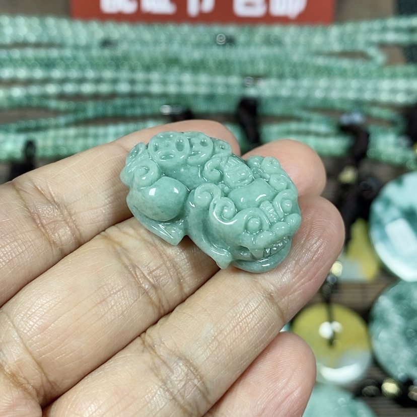 【闪购商品】翡翠颈饰未镶嵌玉吊坠翡翠玉四钱貔貅吊坠小款