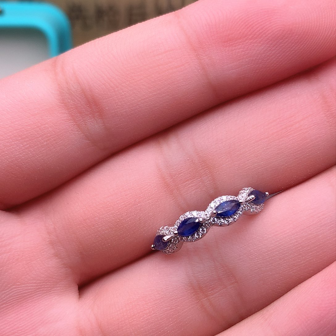 蓝宝石戒指银S925镶嵌