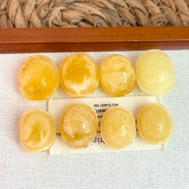 俄料全品琥珀蜜蜡黄白花富甲(多样性发其一)