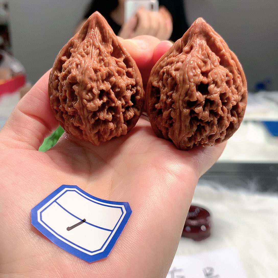 【闪购商品】吊坠文玩核桃大沽石 39尺