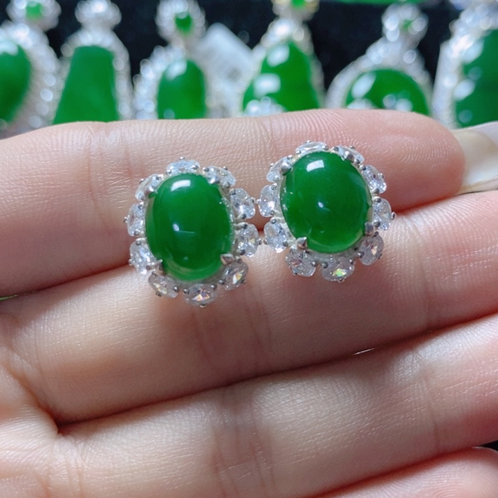 翡翠颈饰银S925镶嵌            