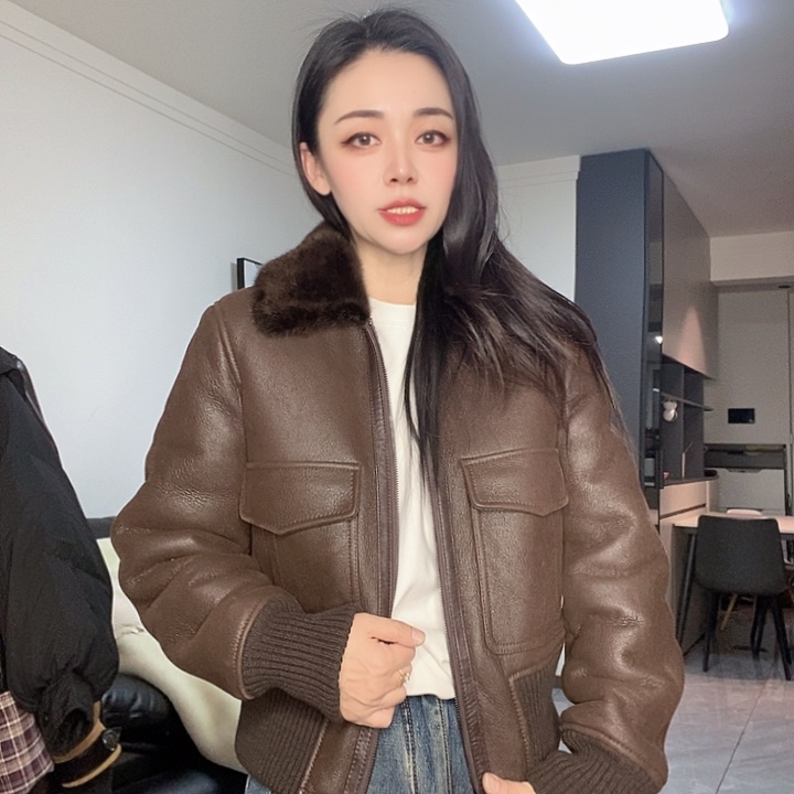 绵羊皮土耳其进口皮毛一体配水貂领M110斤左右