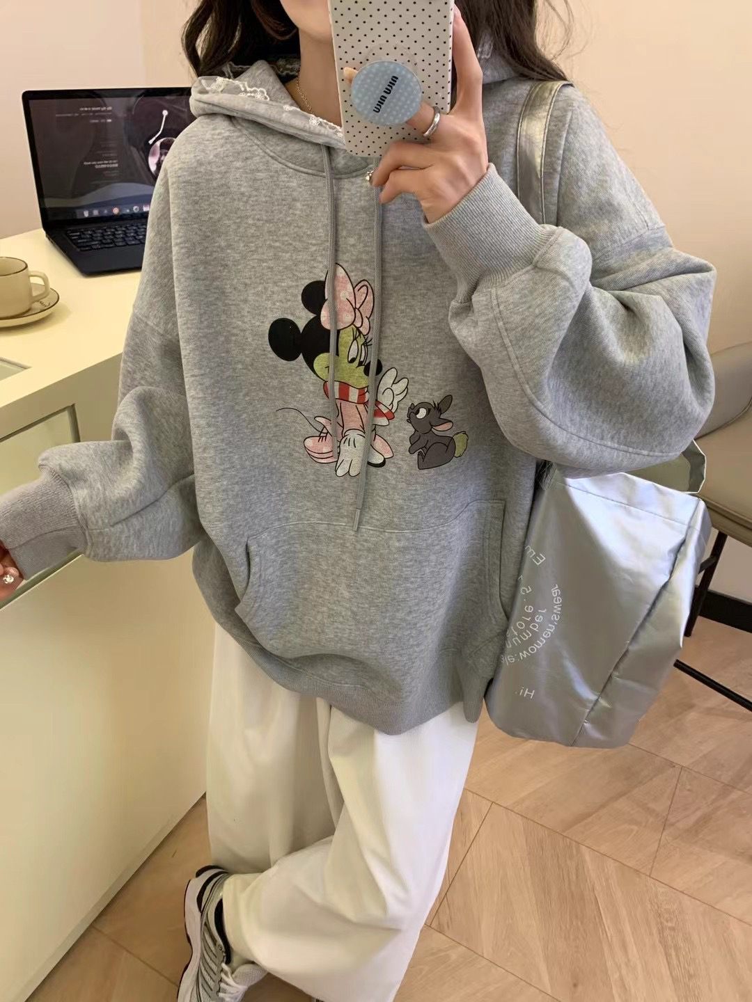 2025春季新款慵懒风卡通米奇减龄宽松连帽卫衣女蕾丝拼接外套上衣