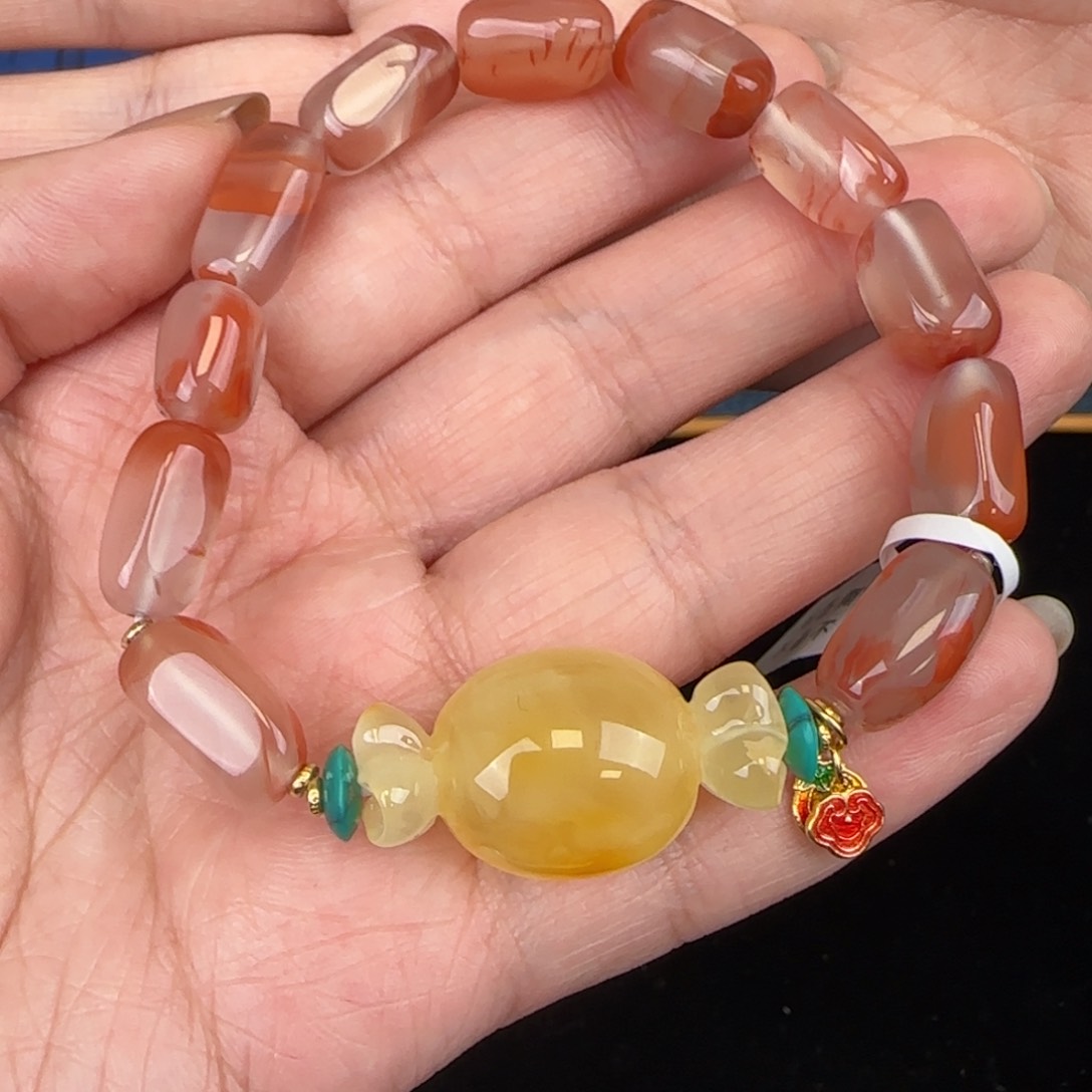 蜜蜡吊坠(赠链)未镶嵌