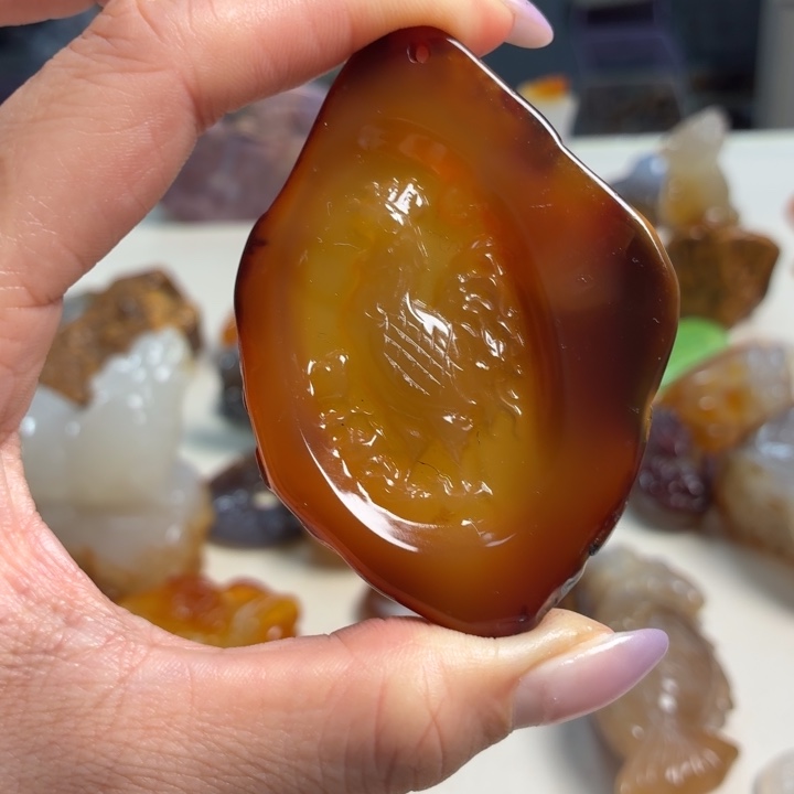 玛瑙/玉髓未镶嵌吊坠(不含链)